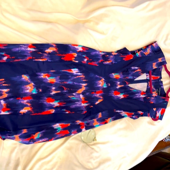 French connection design - Picture 1 of 3